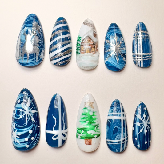 A Silent Night -Handmade press on nails