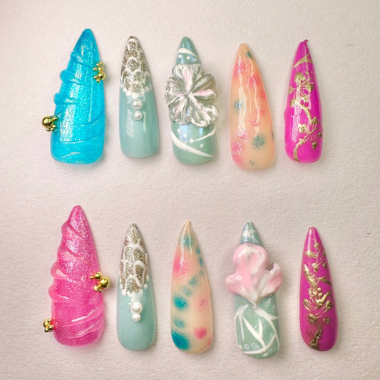 Lagoona Blue  Monster High  -Handmade press on nails