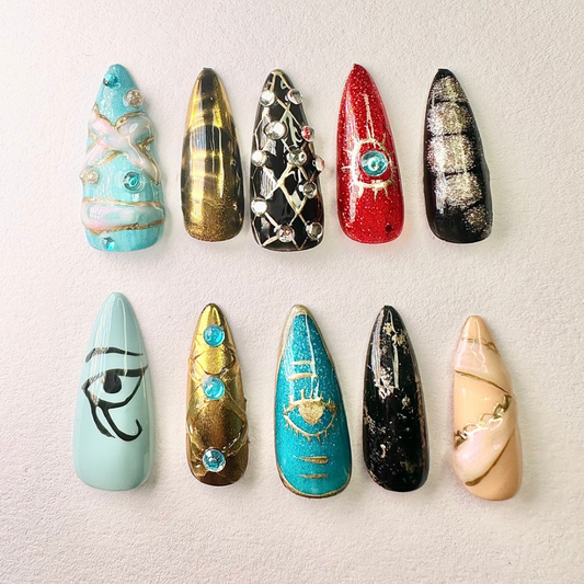 Cleo de Nile Monster High  -Handmade press on nails